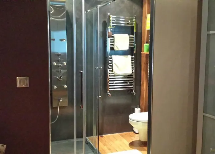 民宿 Double Accueillante Avec Douche Privative *