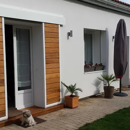 Double Accueillante Avec Douche Privative Homestay *