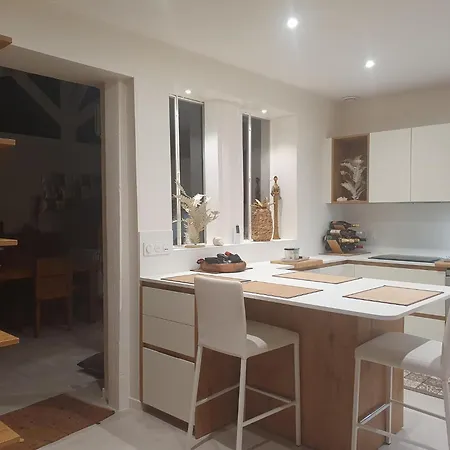 Double Accueillante Avec Douche Privative Homestay