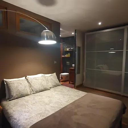 Homestay Double Accueillante Avec Douche Privative Ecully